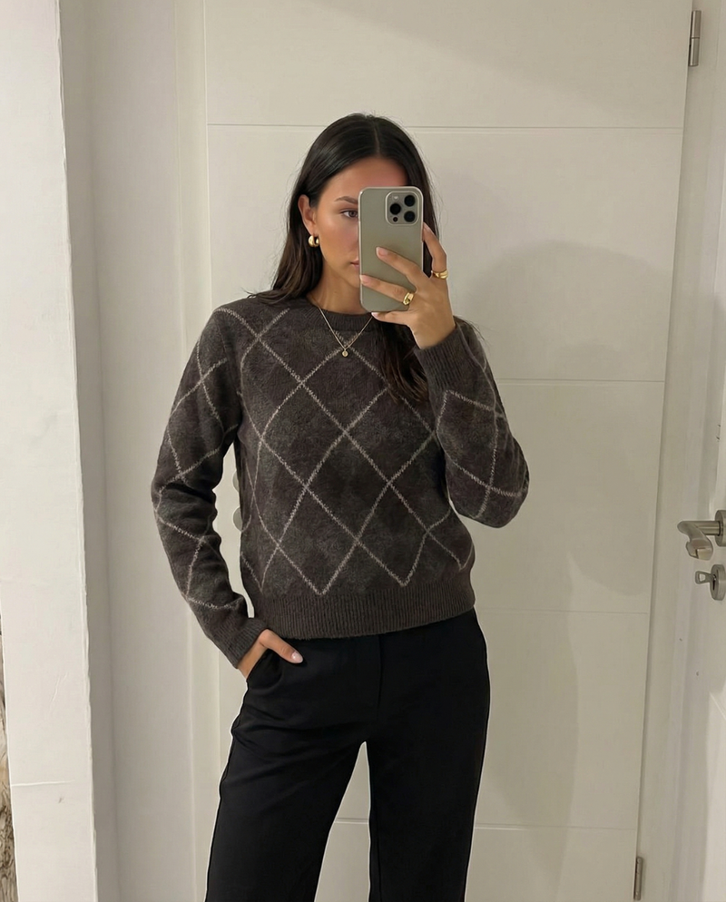 Cressida | argyle knit top