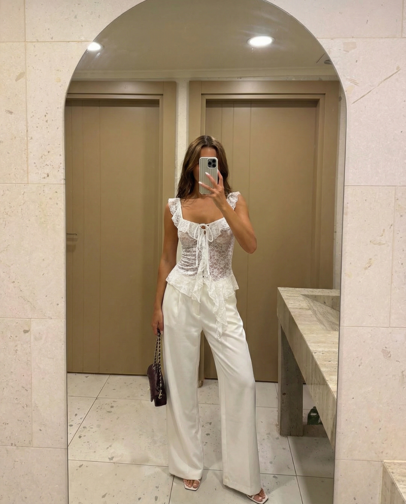 Lila | lace top