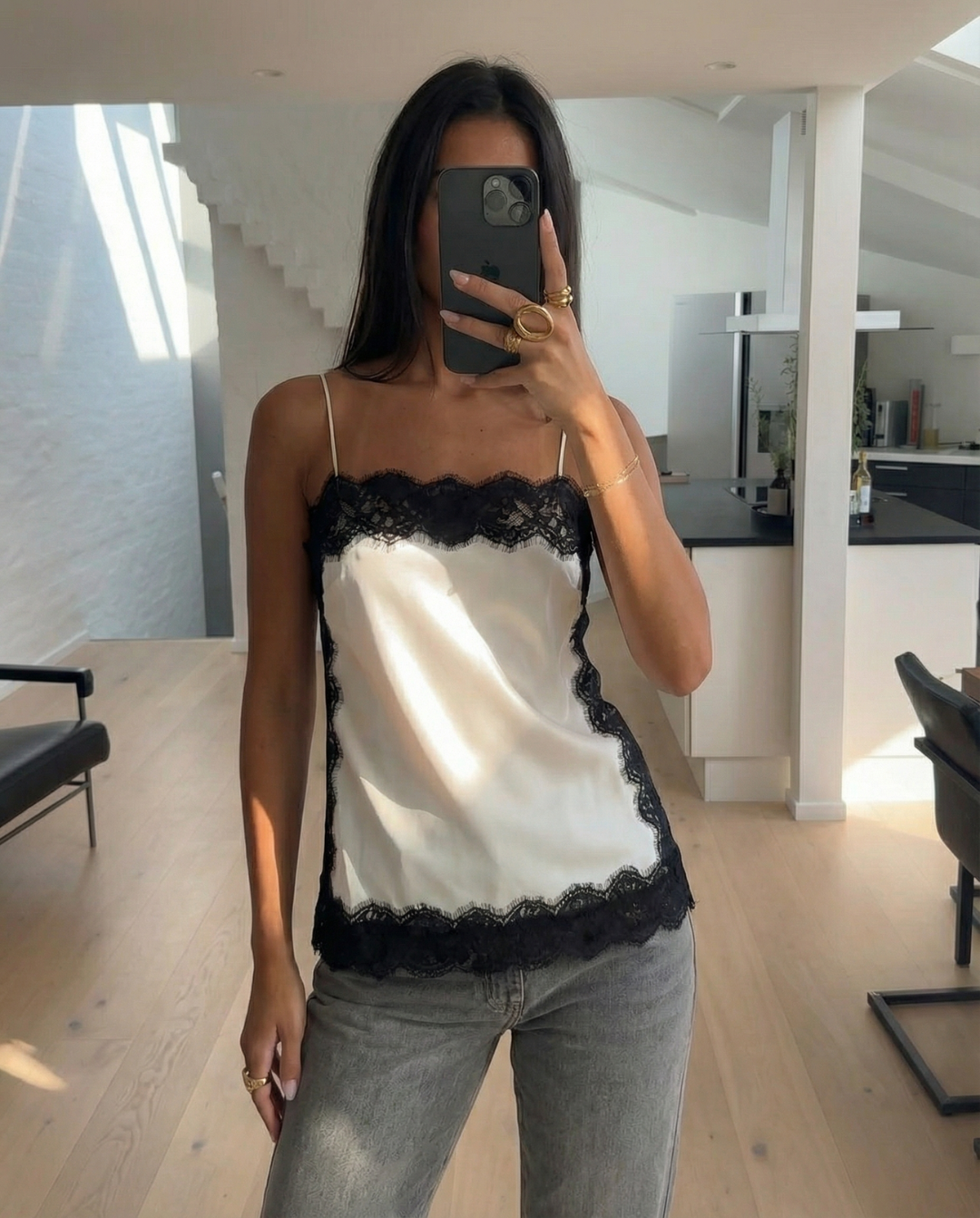 Evelyn | lace top