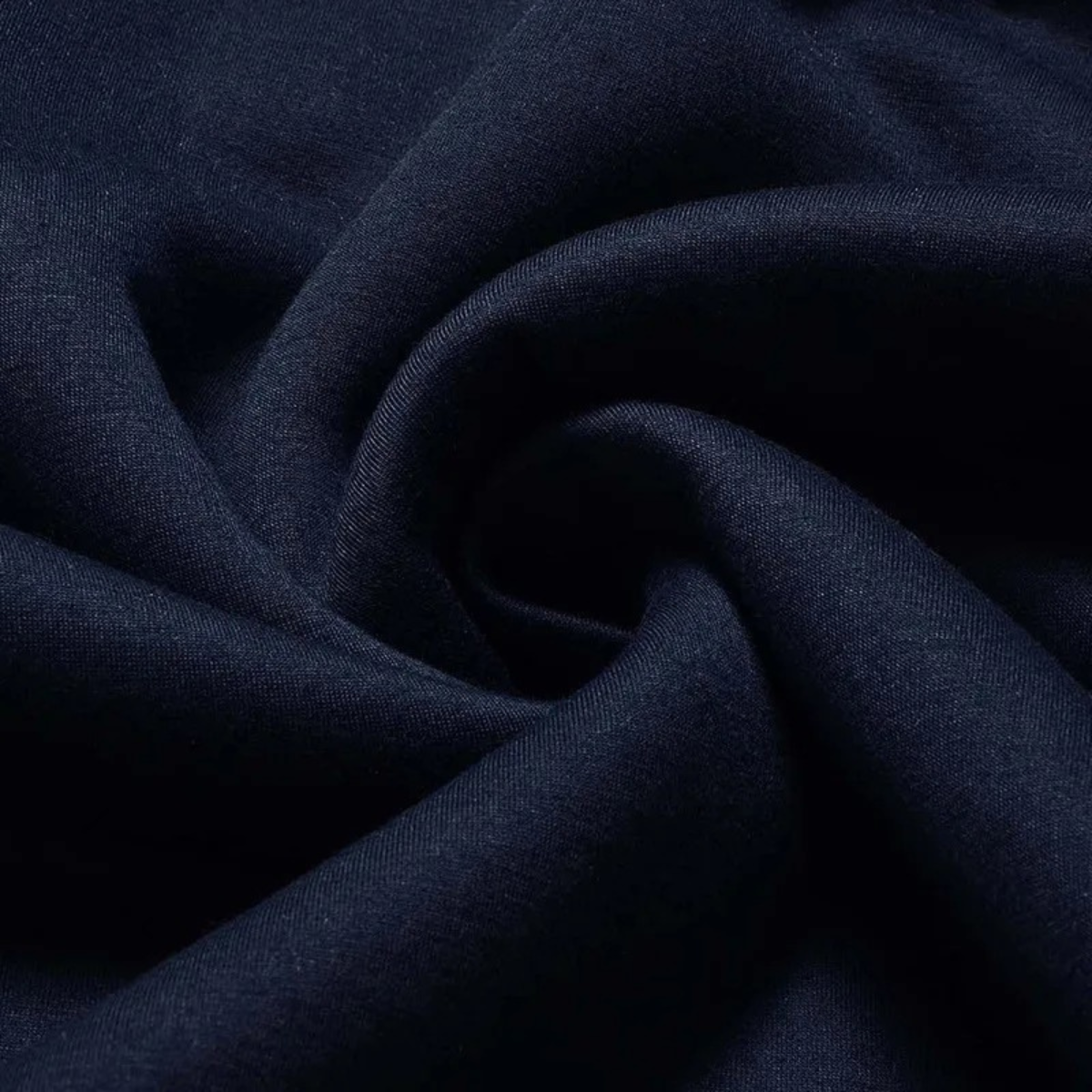 Elmore sweatshirt detail view 13