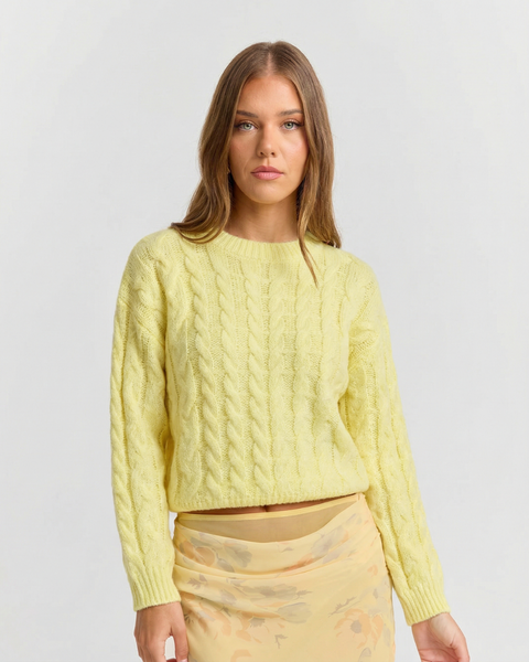 Amelie | Relaxed Cropped Cable Knit Top