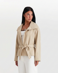 Bea | Casual Belted Blazer Cream Long Sleeve Lightweight