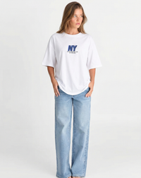 Mia | graphic tee