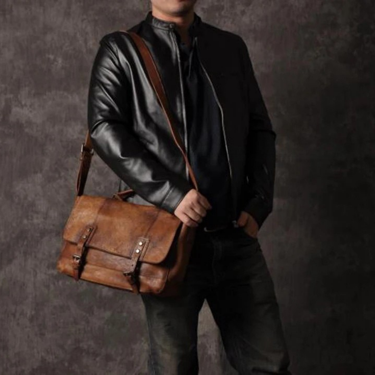 Earl | Vintage Genuine Leather Crossbody Shoulder Bag for Men