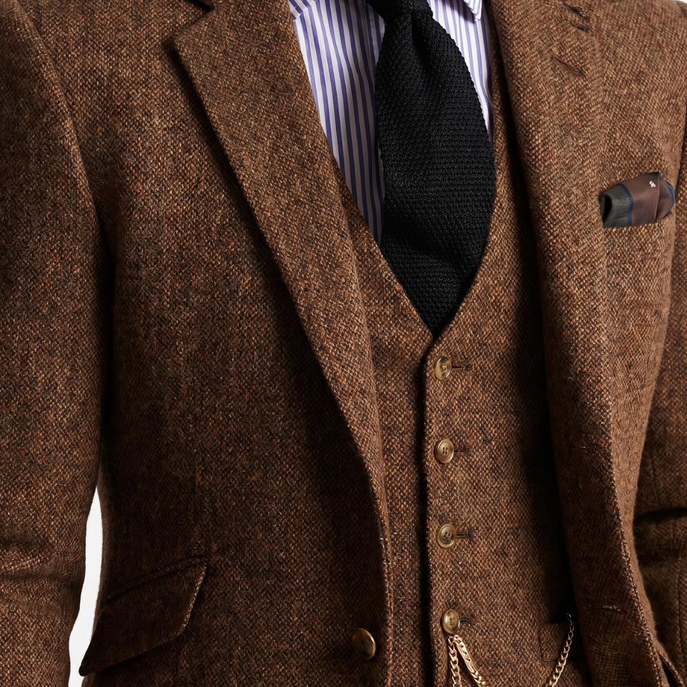 Carrick three piece tweed suit styling detail