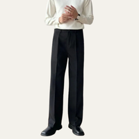 Griffith trousers pleat detail