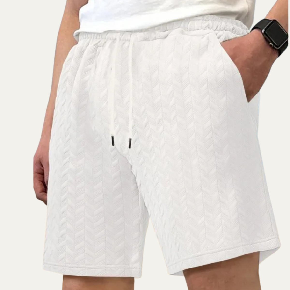 Gavin shorts in White