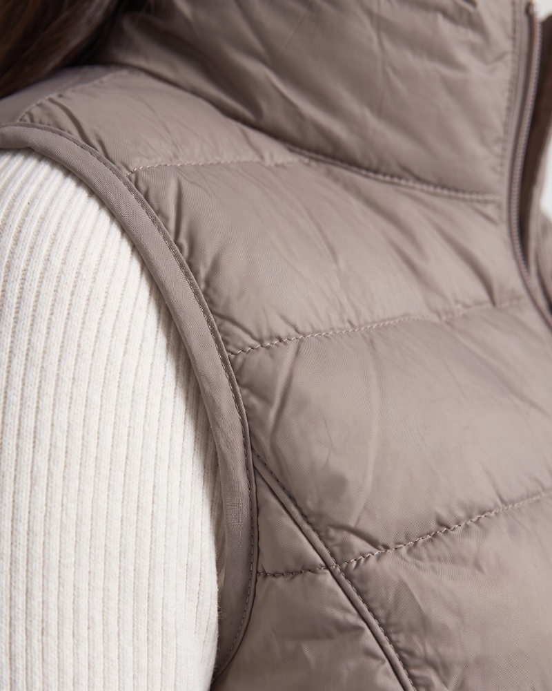 Bronwen | Lightweight Quilted Puffer Vest
