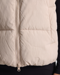Isadora | Sleeveless Puffer Vest