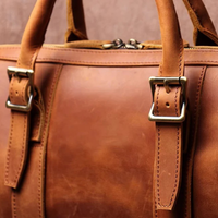 Dwight leather business bag detail