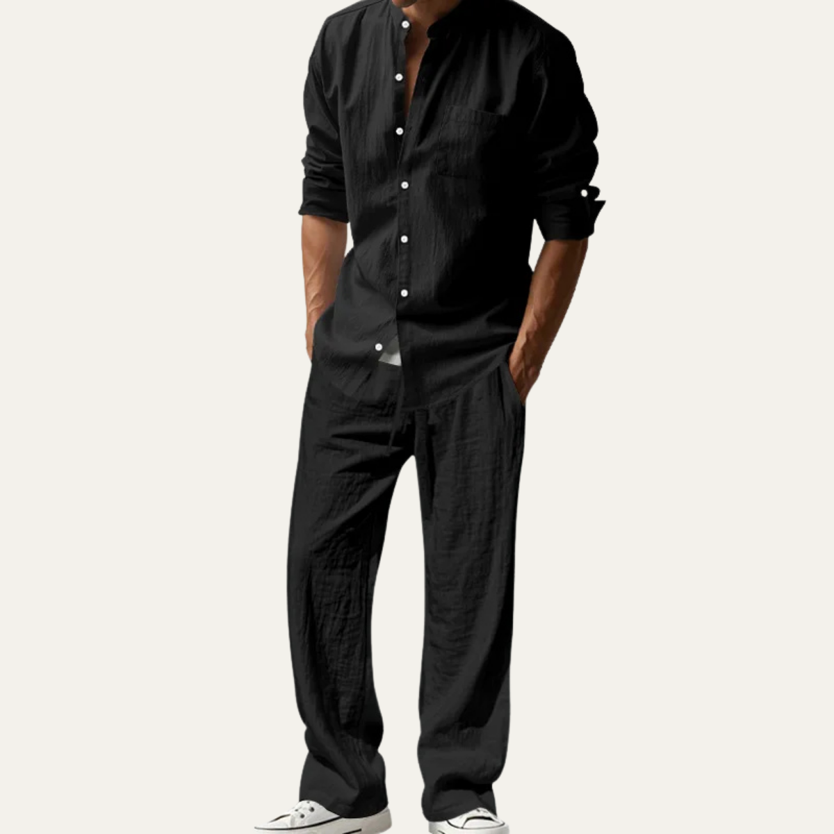 Quinn set in Black