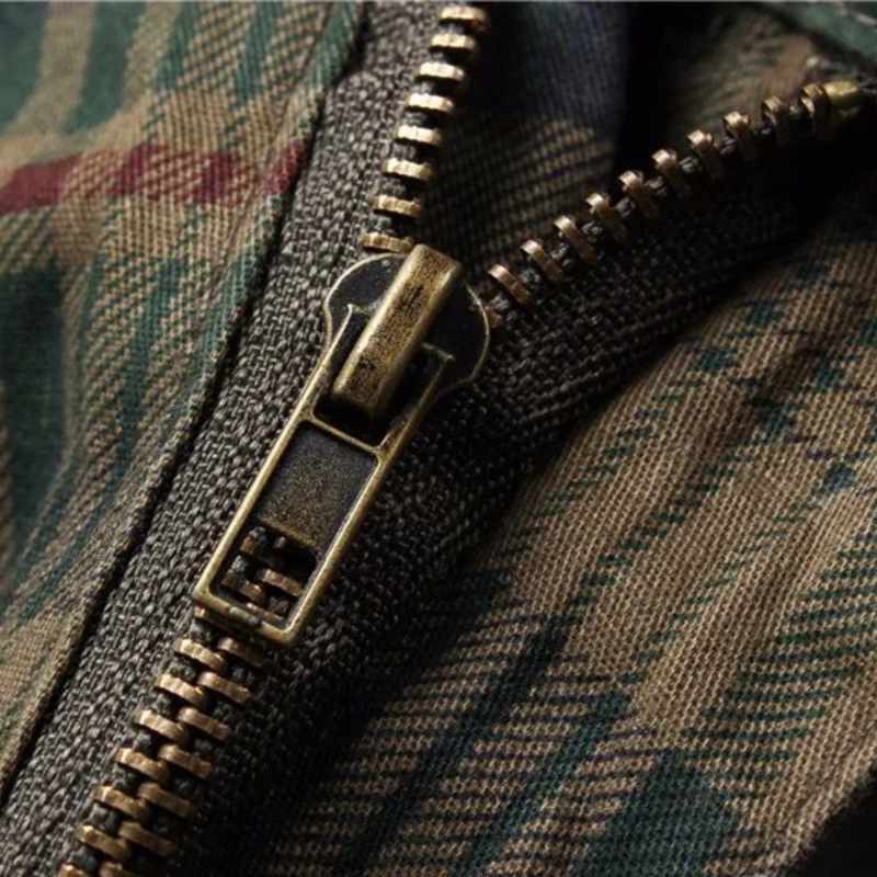 Gerard plaid cargo shorts detail