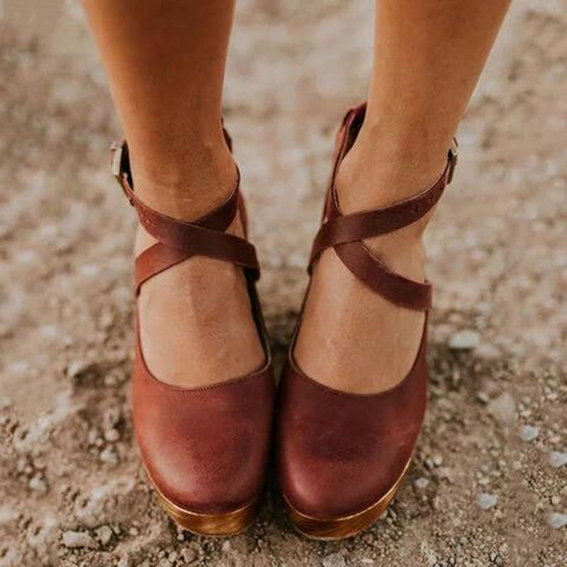 Eleanora shoes in Brown