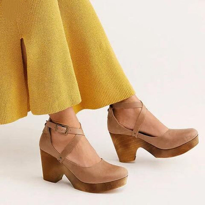 Eleanora shoes in Khaki