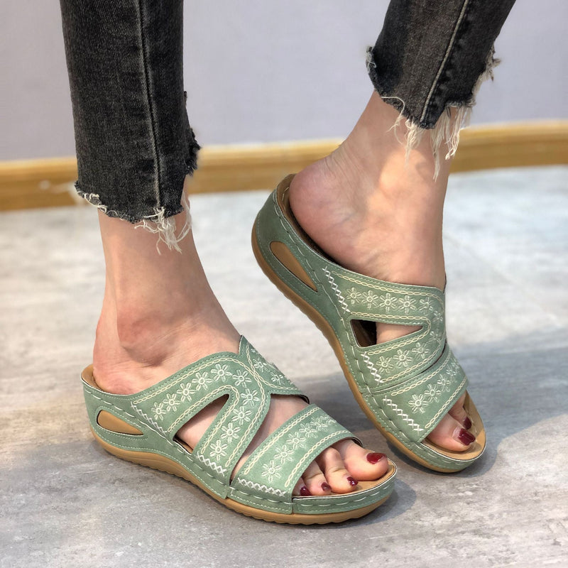 Aveline sandals in Green