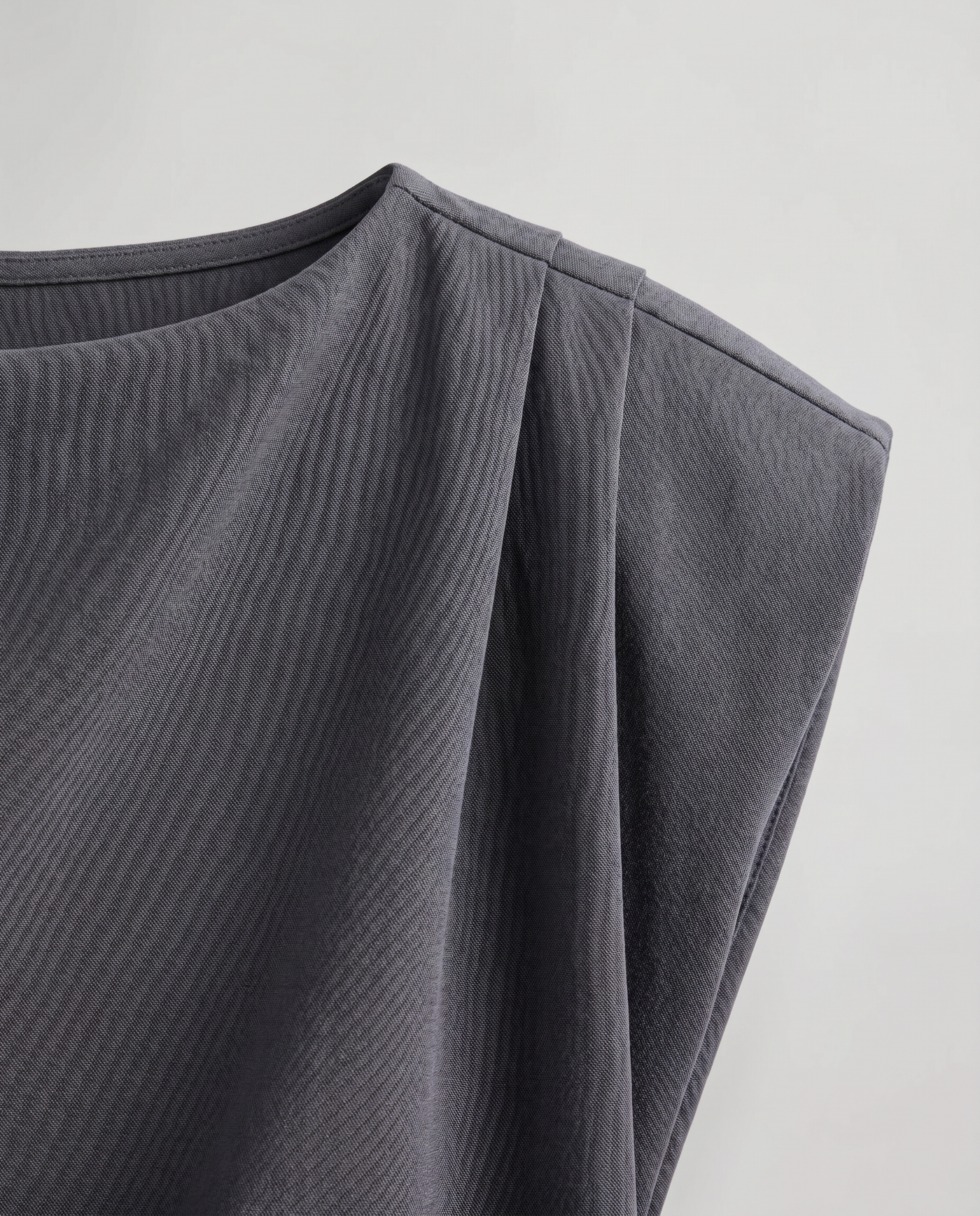 Harper Two-Piece Set Gray - Close-Up Detail