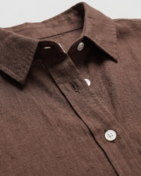 Marlowe Linen Shirt Brown - Close-Up Detail