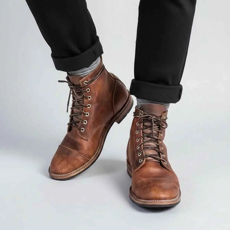 Granville boots in Light Brown