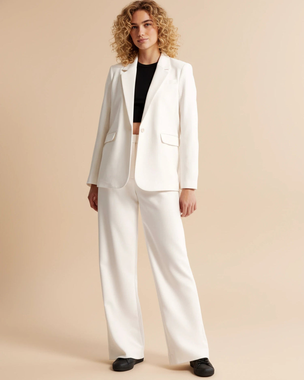 Jolanda wide leg trousers detail view 11