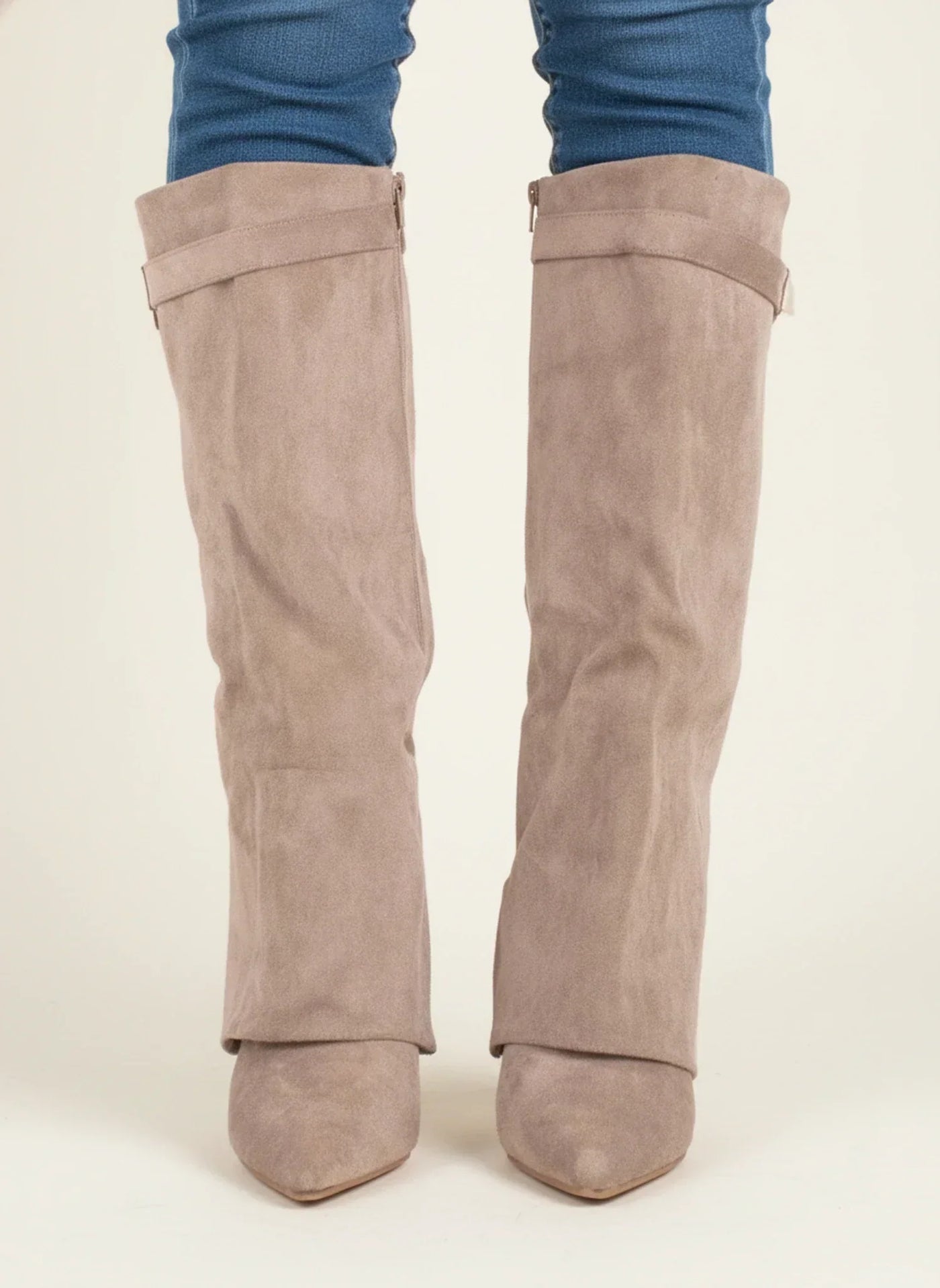 Briony boots block heel detail