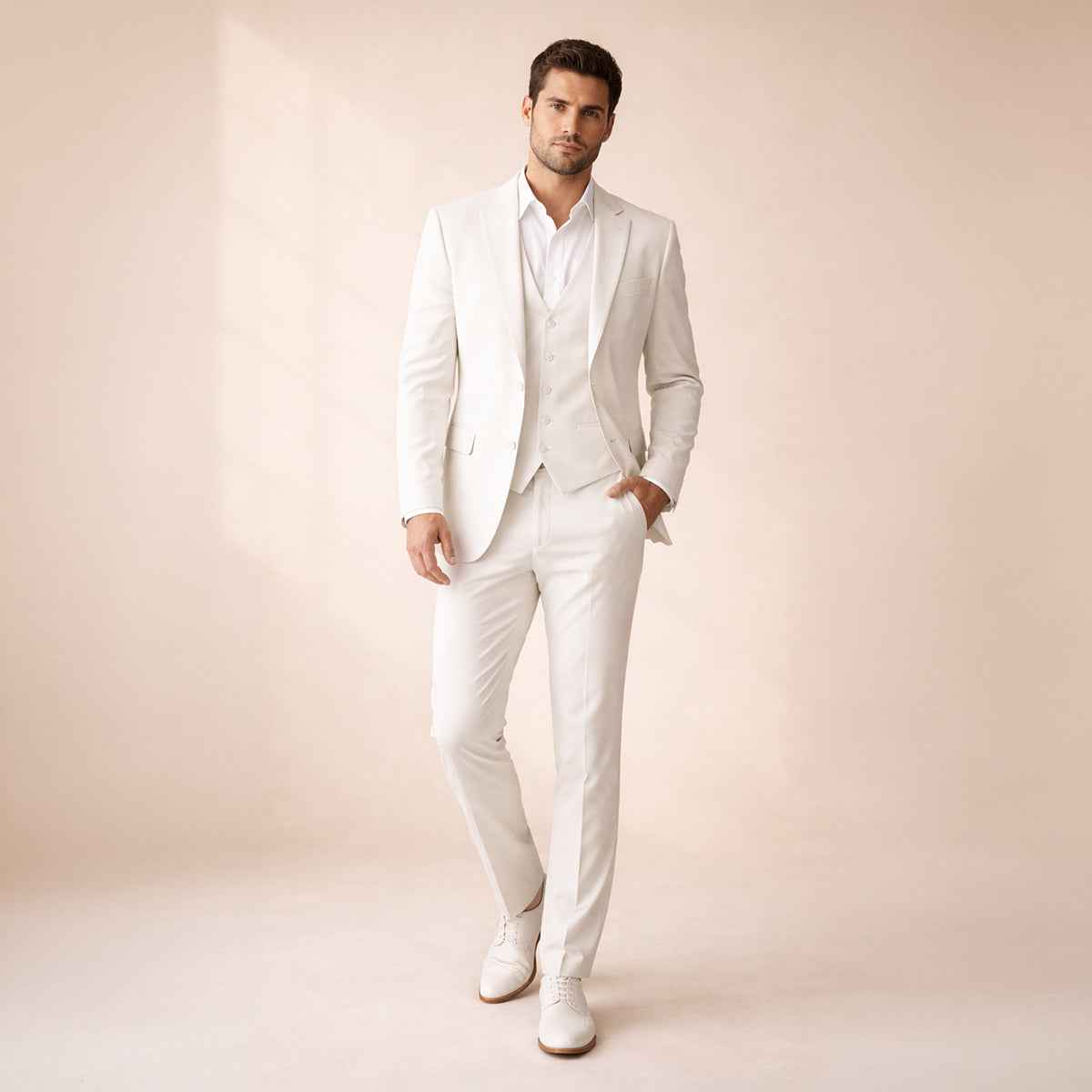 Cosgrove suit in White