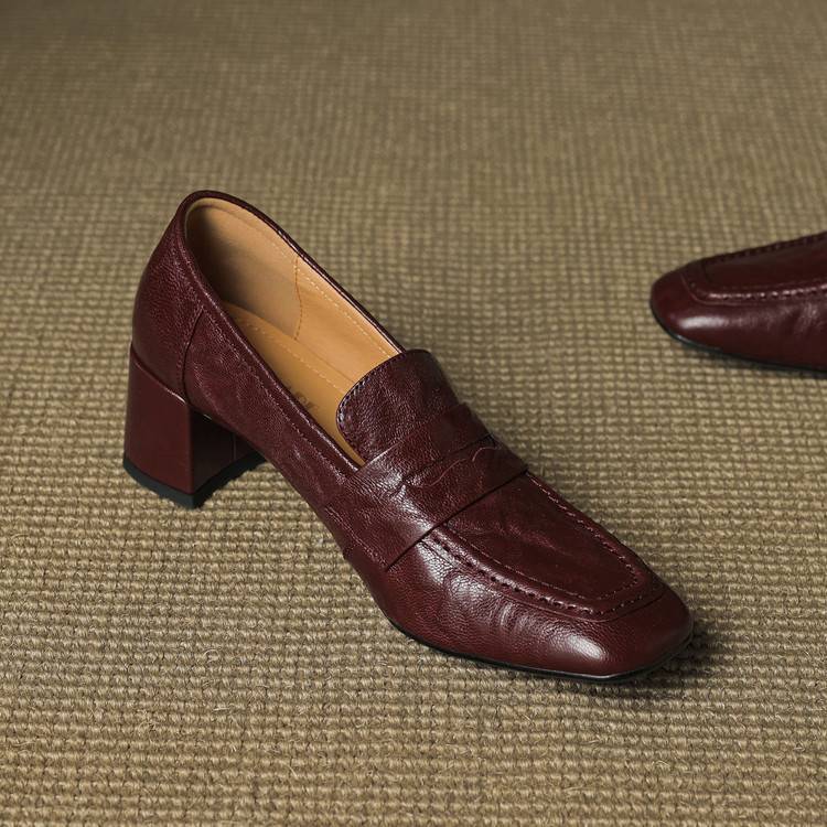 Camellia loafers detail view 7