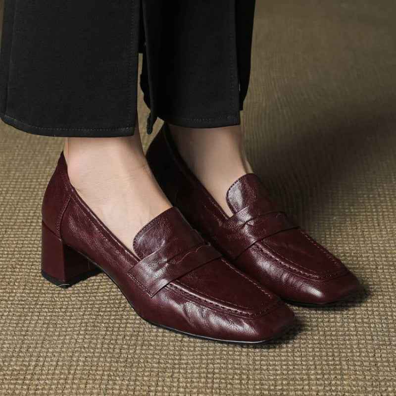 Camellia loafers detail view 4