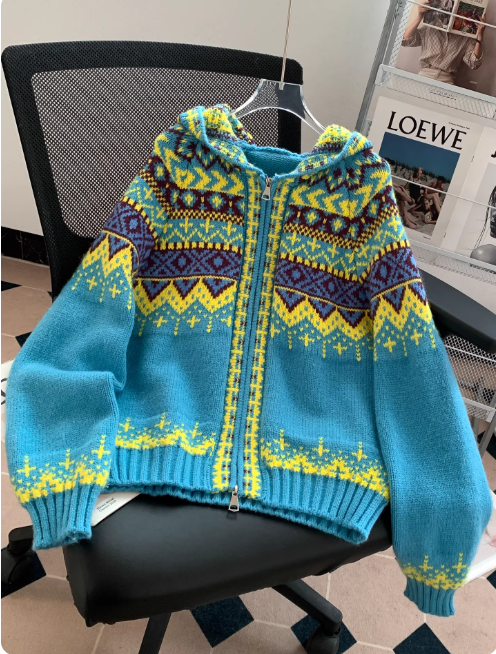 Griselda | Women's Zip-Up Fair Isle Cardigan White and Blue